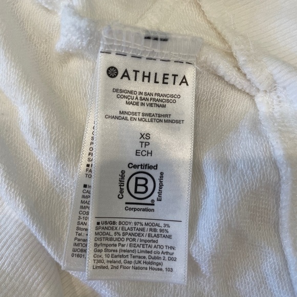 Athleta White Long Sleeve Crew Neck Top - Picture 5 of 7